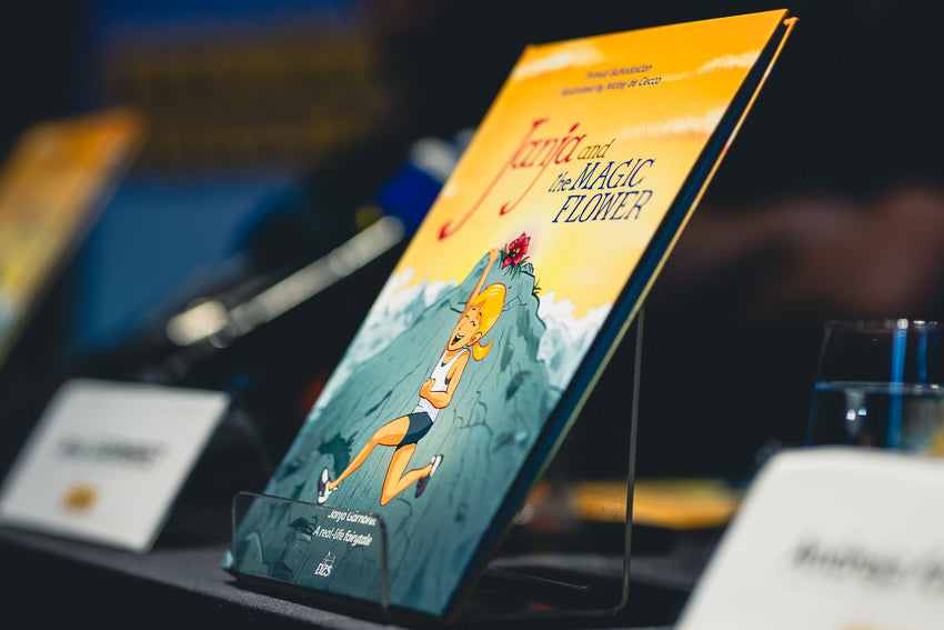 Book  "Janja and the magic flower"